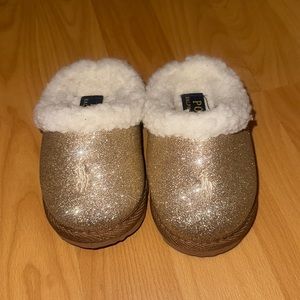 Toddler/baby Ralph Lauren Slippers, fuzzy loafers slides